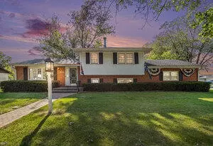 Exterior - 9330 Hayes St, Crown Point, IN 46307 photo 1 of 6