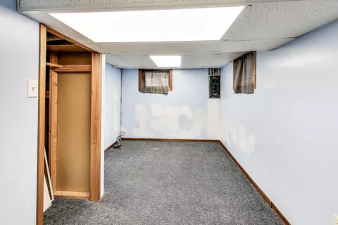 8720 Parrish Ave, Highland, IN 46322 photo 21