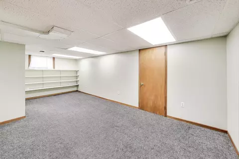 8720 Parrish Ave, Highland, IN 46322 photo 19