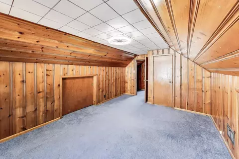 8720 Parrish Ave, Highland, IN 46322 photo 15