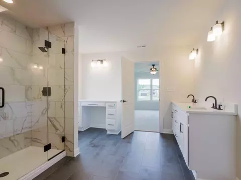 Bath - 1855 Trailbrook Dr, Valparaiso, IN 46385 photo 7 of 7