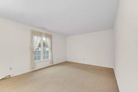 Bedroom - 2291 Martha St #B2, Highland, IN 46322 photo 2 of 2