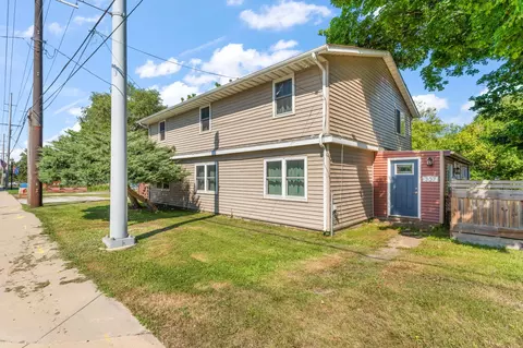 307 N Main St, Hebron, IN 46341