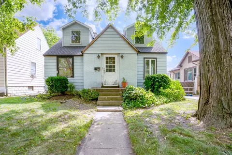 7539 Jefferson Ave, Hammond, IN 46324