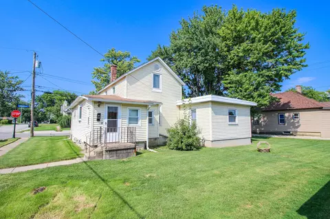 Exterior - 801 E Clark St, Crown Point, IN 46307 photo 3 of 5