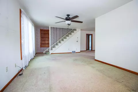 Living - 801 E Clark St, Crown Point, IN 46307 photo 1 of 5