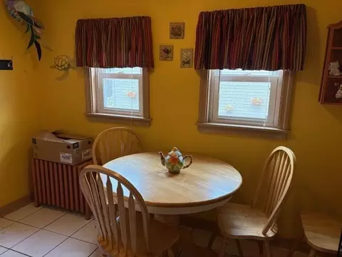 Dining - 1726 Davis Ave, Whiting, IN 46394 photo 2 of 3