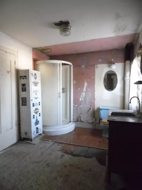 Bath - 113 E Walker St, Rolling Prairie, IN 46371 photo 2 of 2