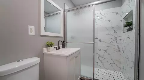 1009 W 2nd Ave, Gary, IN 46402 photo 16