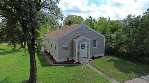 1009 W 2nd Ave, Gary, IN 46402 photo 1