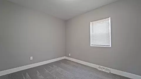 1009 W 2nd Ave, Gary, IN 46402 photo 13