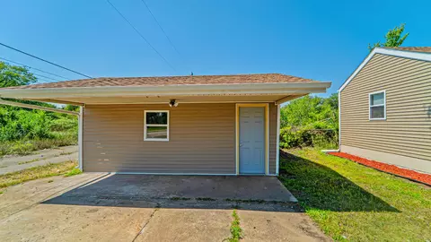 1009 W 2nd Ave, Gary, IN 46402 photo 19