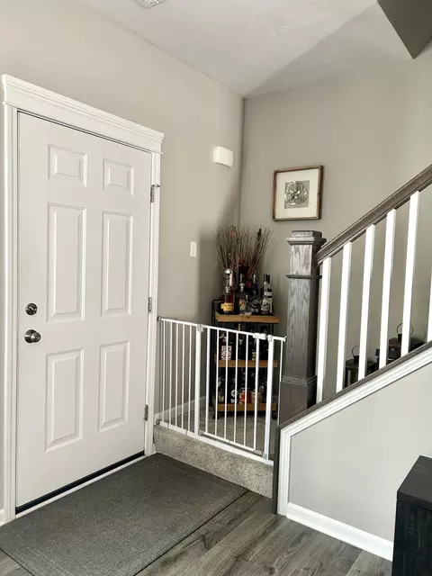 Entry Way - 1041 E 117th Pl, Crown Point, IN 46307 photo 1 of 1