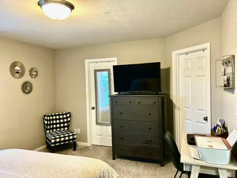 Bedroom - 1041 E 117th Pl, Crown Point, IN 46307 photo 2 of 4