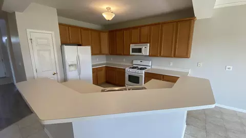 962 Flagstone Dr, Dyer, IN 46311 photo 2