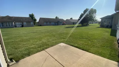 962 Flagstone Dr, Dyer, IN 46311 photo 8