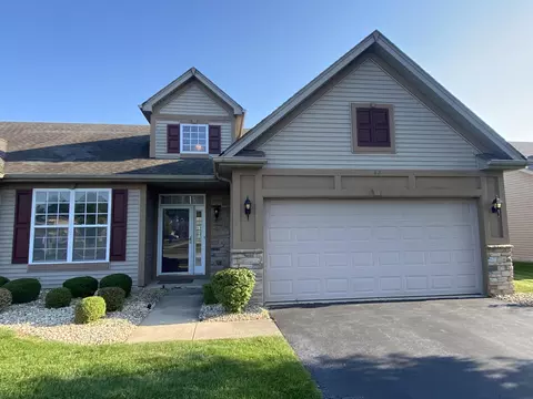 962 Flagstone Dr, Dyer, IN 46311 photo 1