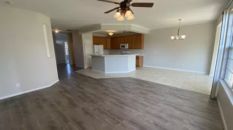 962 Flagstone Dr, Dyer, IN 46311 photo 5