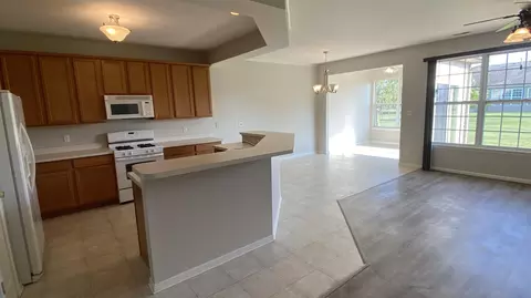 962 Flagstone Dr, Dyer, IN 46311 photo 24