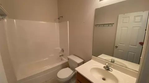962 Flagstone Dr, Dyer, IN 46311 photo 45