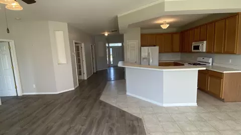 962 Flagstone Dr, Dyer, IN 46311 photo 6