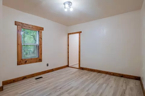 1564 Baker St, Gary, IN 46404 photo 17