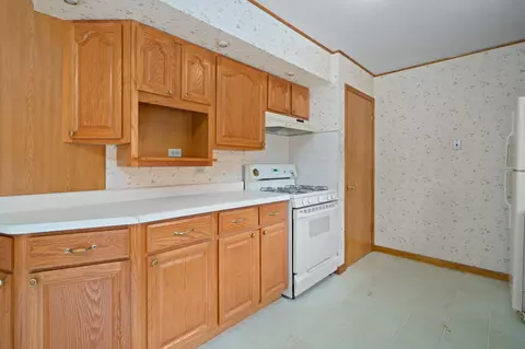 1210 Ridgeway Ave, Munster, IN 46321 photo 7