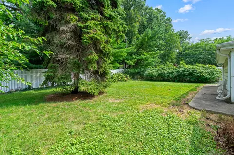 1210 Ridgeway Ave, Munster, IN 46321 photo 32