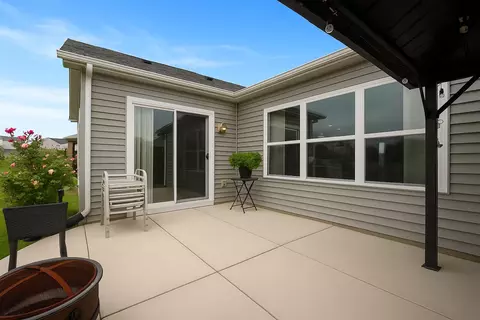 Exterior - 10226 Gettler St, Dyer, IN 46311 photo 3 of 6