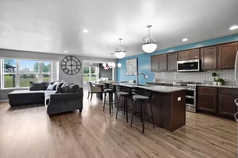 Kitchen - 10226 Gettler St, Dyer, IN 46311 photo 1 of 4