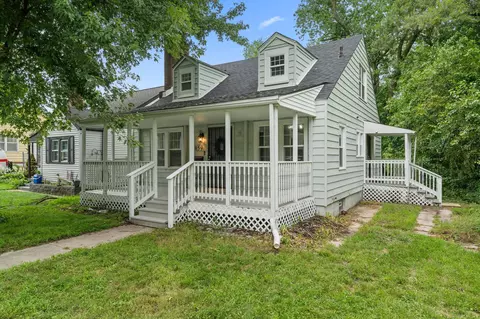 859 Elkhart St, Gary, IN 46403 photo 1