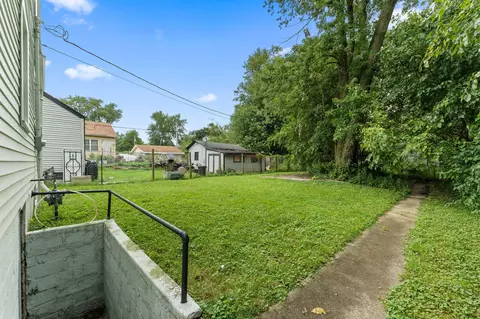 859 Elkhart St, Gary, IN 46403 photo 25