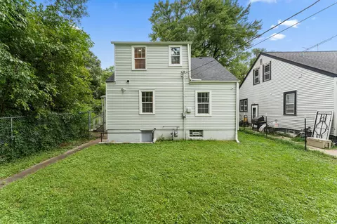 859 Elkhart St, Gary, IN 46403 photo 26