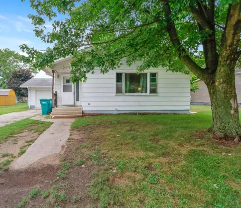 308 Leslie St, North Judson, IN 46366