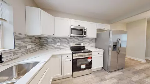 Kitchen - 1379 Roosevelt Pl, Gary, IN 46404 photo 1 of 6