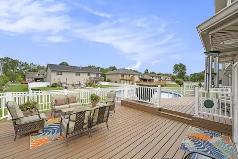 9543 Beall St, Dyer, IN 46311 photo 5