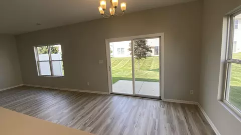 Living - 7556 E 111th Ln, Crown Point, IN 46307 photo 7 of 9