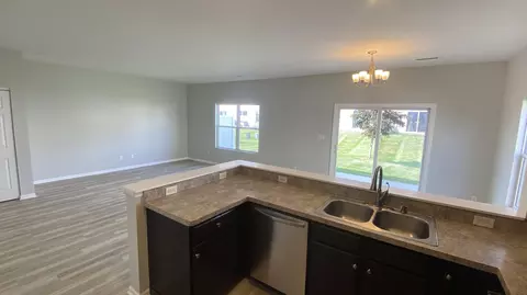 Living - 7556 E 111th Ln, Crown Point, IN 46307 photo 6 of 9