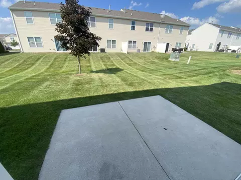 Exterior - 7556 E 111th Ln, Crown Point, IN 46307 photo 3 of 5