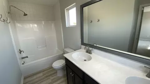 Bath - 7556 E 111th Ln, Crown Point, IN 46307 photo 1 of 16