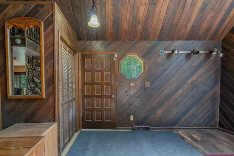 Entry Way - 3379 N Colfax St, Gary, IN 46406 photo 1 of 2