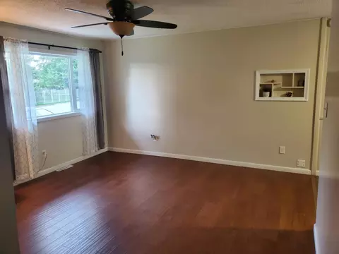 3501 Rush Pl, Hobart, IN 46342 photo 5