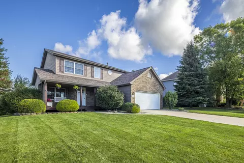 2452 Knights Bridge Dr, Valparaiso, IN 46385