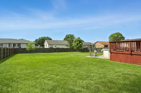832 Robin Ct, Dyer, IN 46311 photo 29