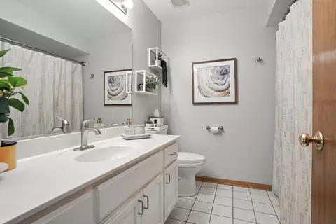 832 Robin Ct, Dyer, IN 46311 photo 17