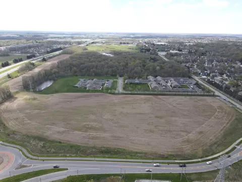 2500 Silhavy Rd, Valparaiso, IN 46383 photo 5