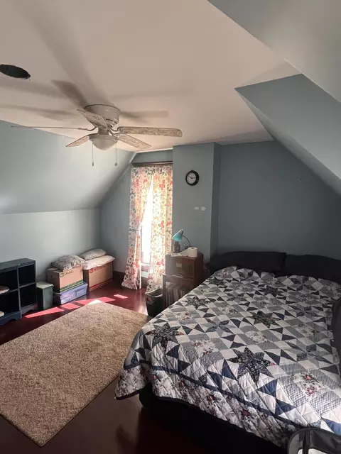 Bedroom - 312 E Walnut St, Morocco, IN 47963 photo 3 of 3