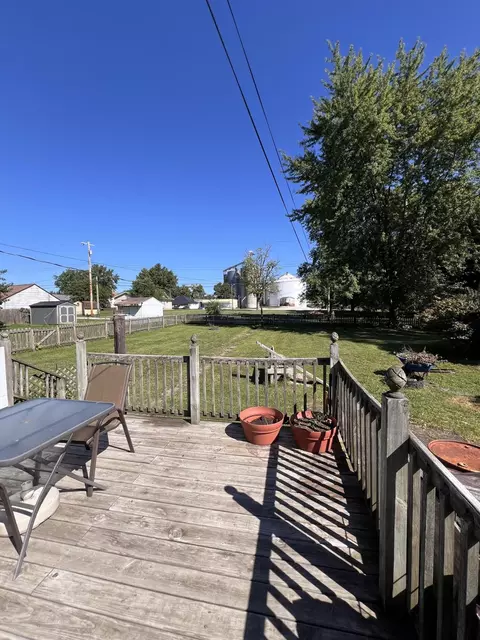 Exterior - 312 E Walnut St, Morocco, IN 47963 photo 3 of 3