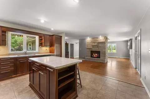16280 Hendricks St, Lowell, IN 46356 photo 9