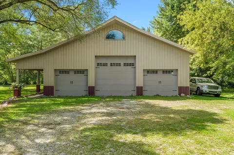 16280 Hendricks St, Lowell, IN 46356 photo 4